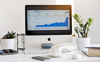 股票:哪里有股票配资官网-浙大网新涨停！算力概念再度走强，黄仁勋称算力需求将被推高